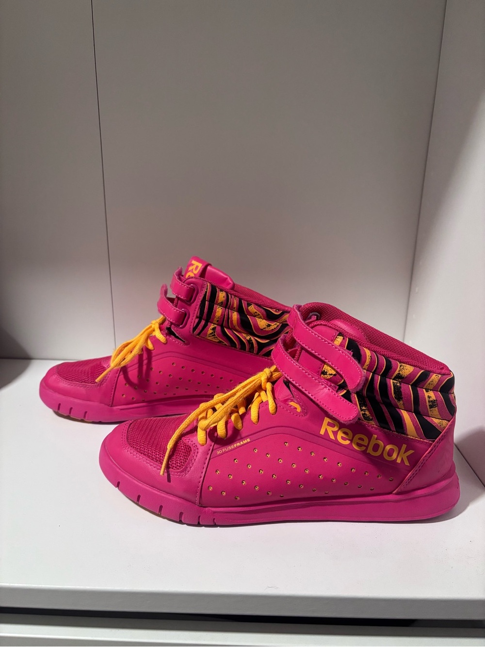 2 Pair Reebok Dance Fitness Shoes Bundle  Woman’s Size 8 Zumba Training Sneakers